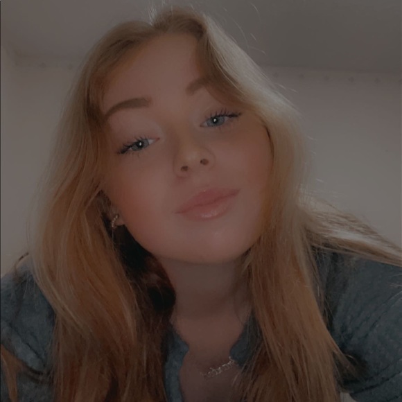 Meet your Posher, Josie - Picture 5 of 5